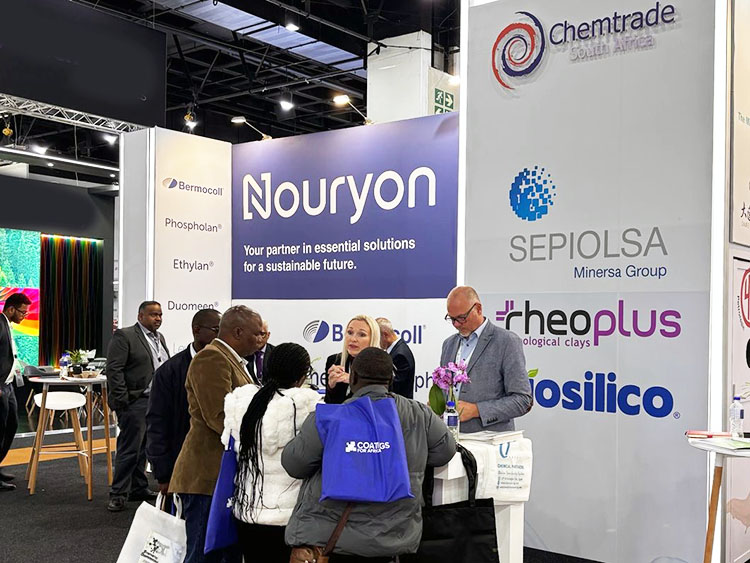 Chemtrade team engaging with customers at Coatings 2026